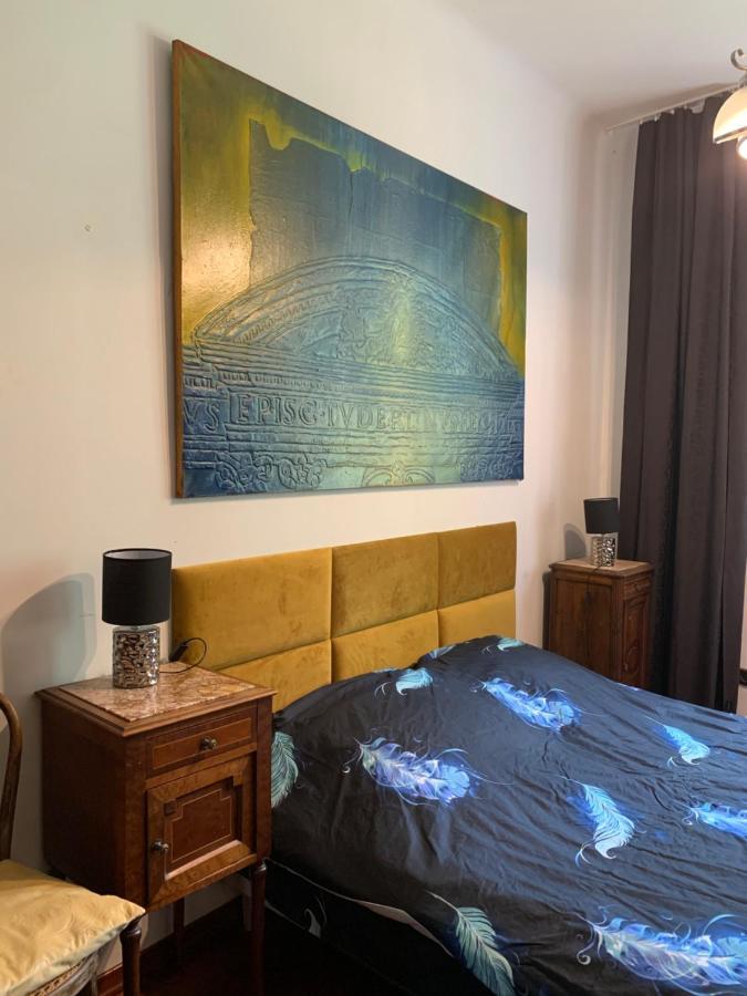 Beautiful And Charming Apartment In The Heart Of The Old Town วอร์ซอ ภายนอก รูปภาพ