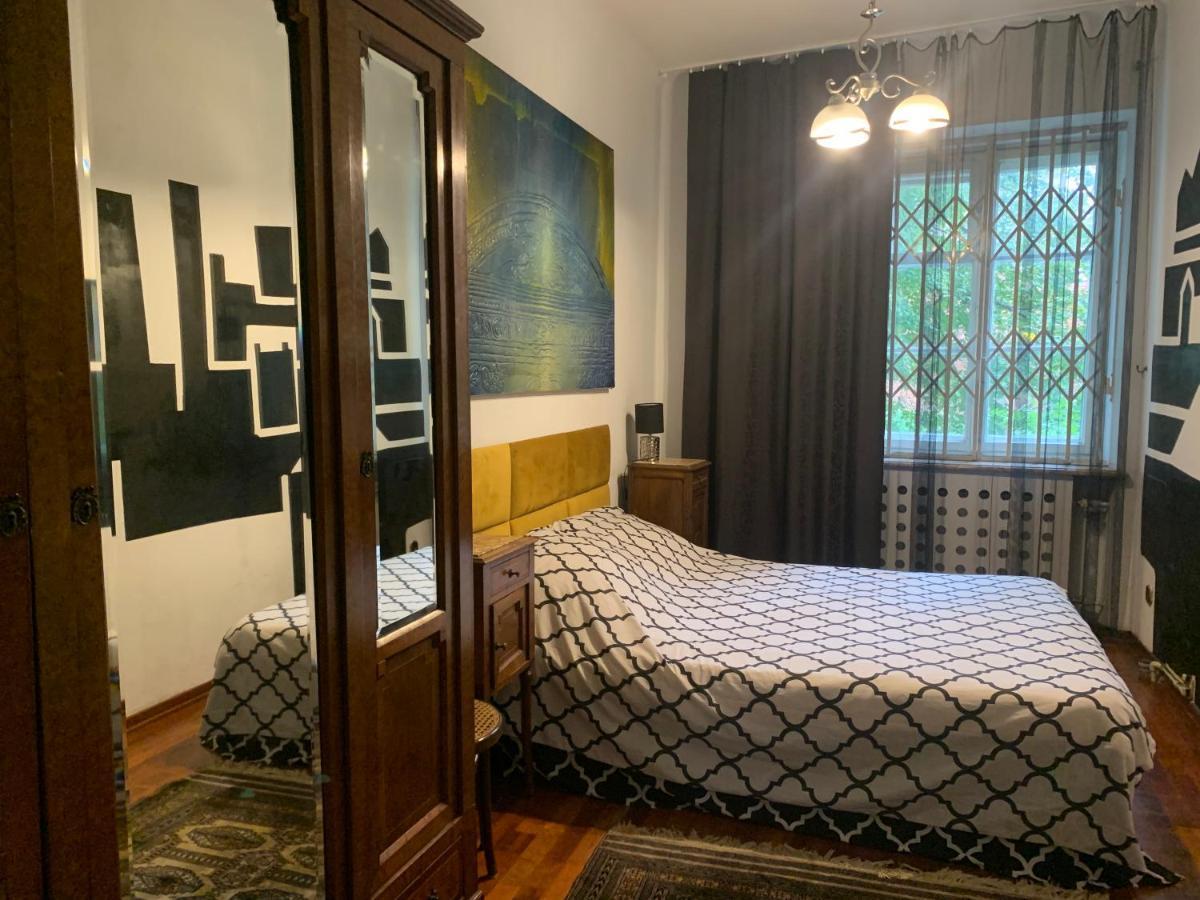 Beautiful And Charming Apartment In The Heart Of The Old Town วอร์ซอ ภายนอก รูปภาพ