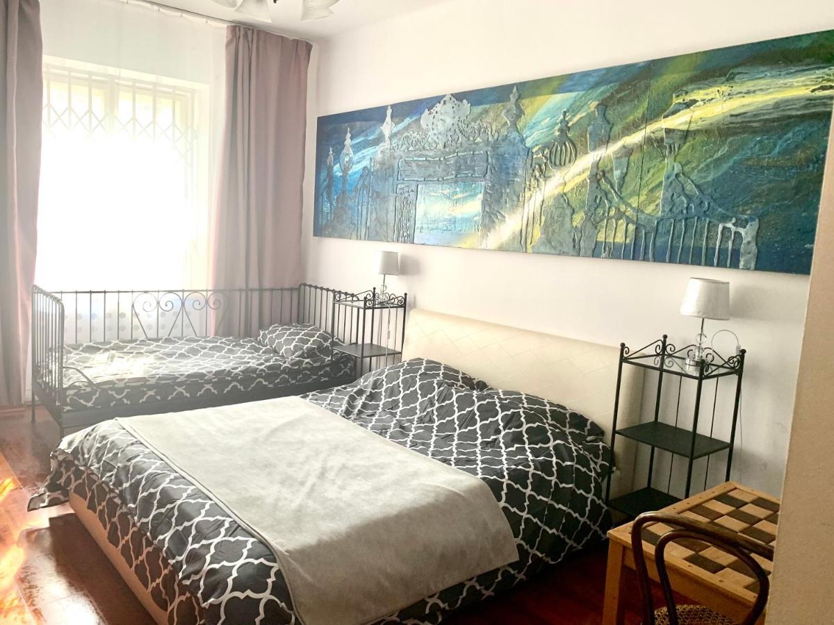 Beautiful And Charming Apartment In The Heart Of The Old Town วอร์ซอ ภายนอก รูปภาพ