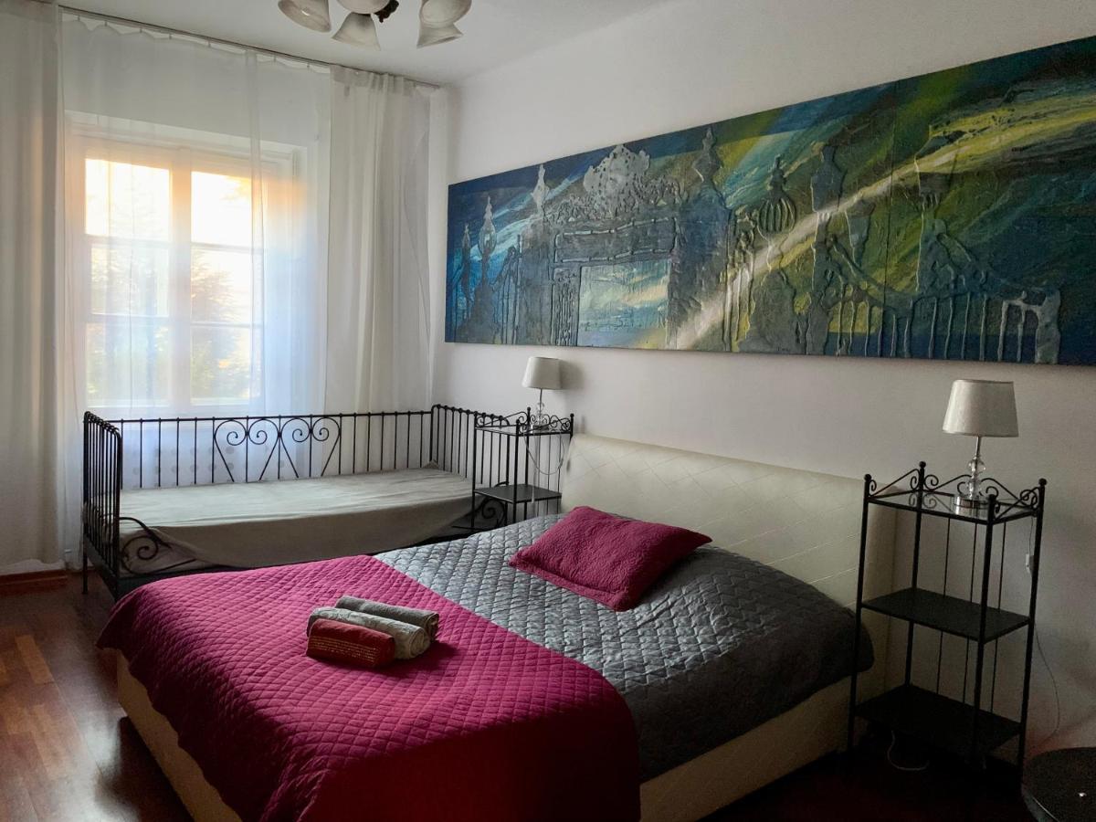 Beautiful And Charming Apartment In The Heart Of The Old Town วอร์ซอ ภายนอก รูปภาพ