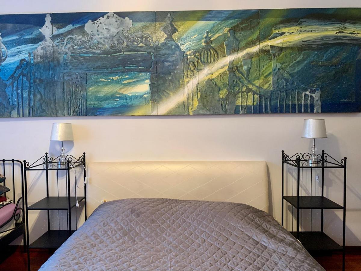 Beautiful And Charming Apartment In The Heart Of The Old Town วอร์ซอ ภายนอก รูปภาพ