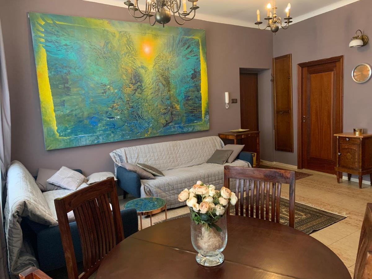 Beautiful And Charming Apartment In The Heart Of The Old Town วอร์ซอ ภายนอก รูปภาพ
