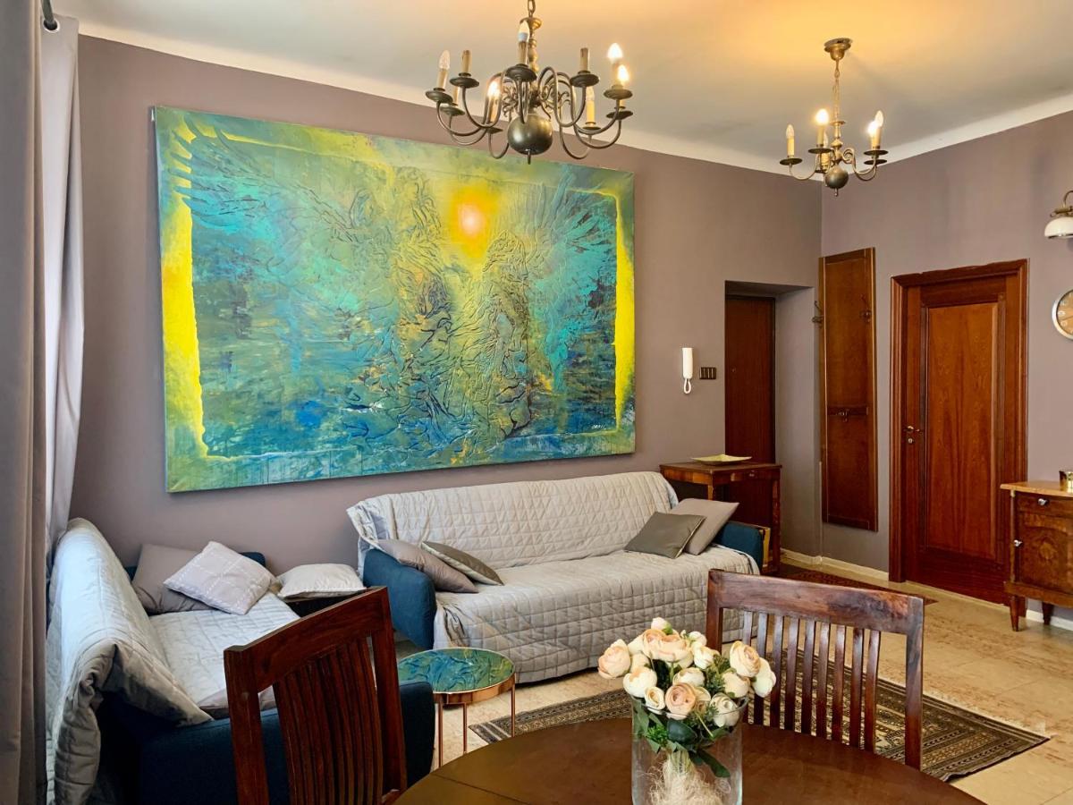 Beautiful And Charming Apartment In The Heart Of The Old Town วอร์ซอ ภายนอก รูปภาพ